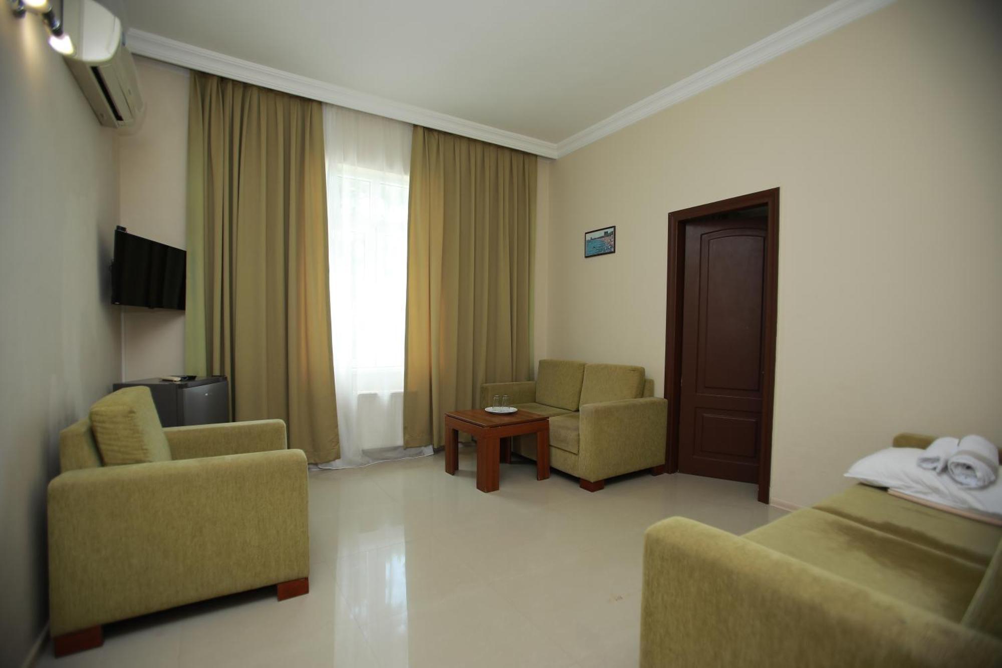 Green House Hotel Kobuleti Exterior photo